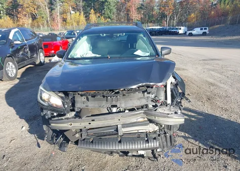 2019 Subaru Outback 2.5I Premium z USA, uszkodzony, nr VIN 4S4BSAFC9K3337127